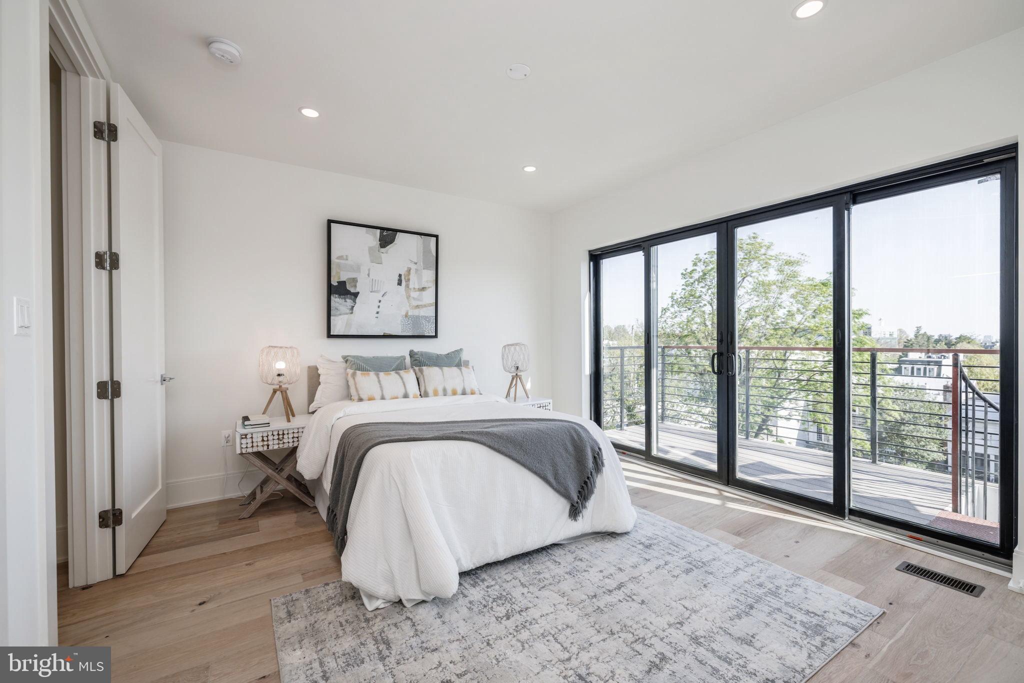 BURLEITH - Residential