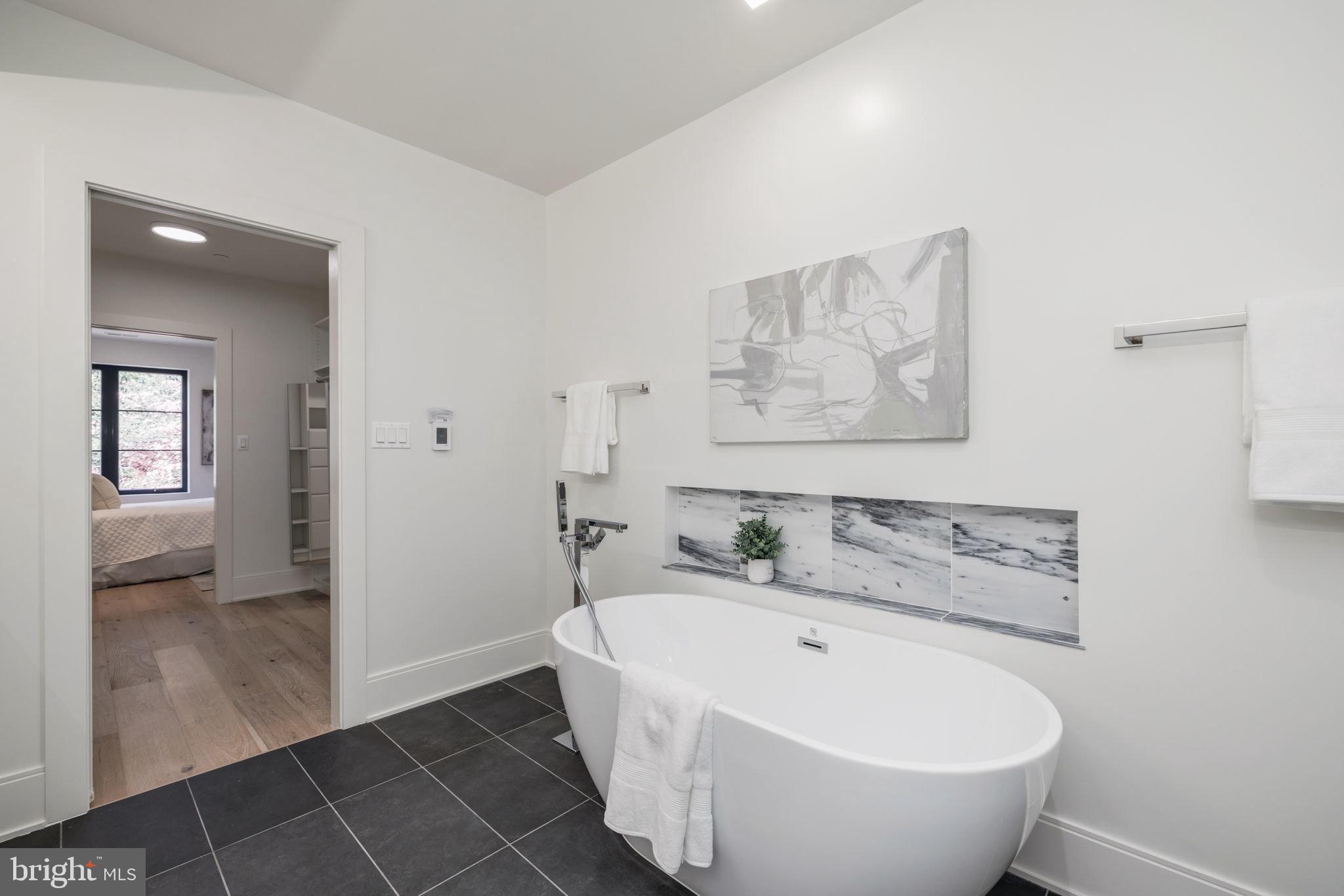 BURLEITH - Residential