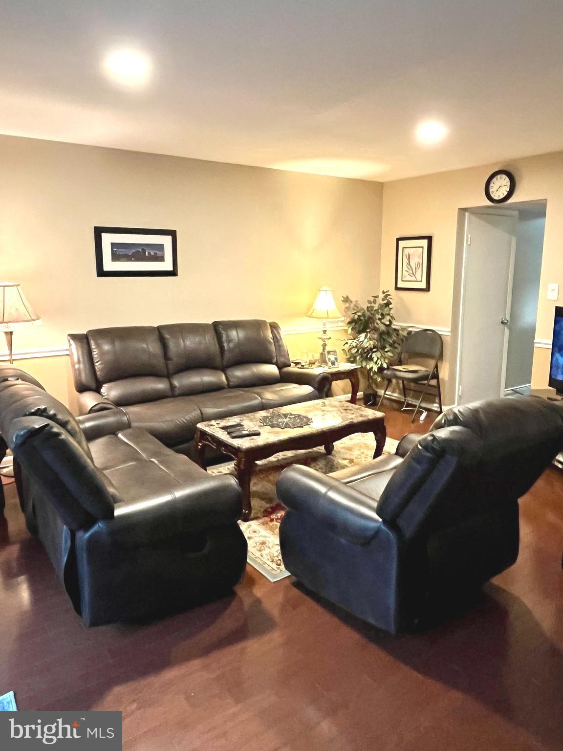 HERNDON - Residential Lease