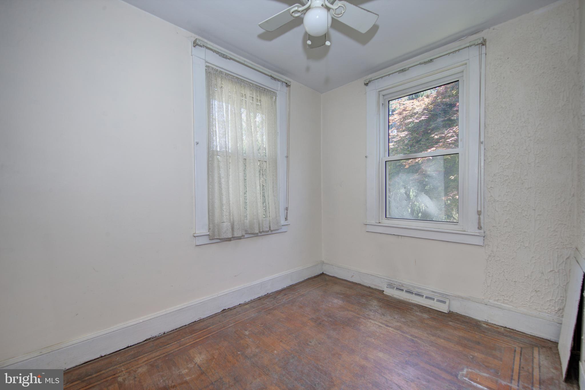 HIGHLAND GARDENS - Residential