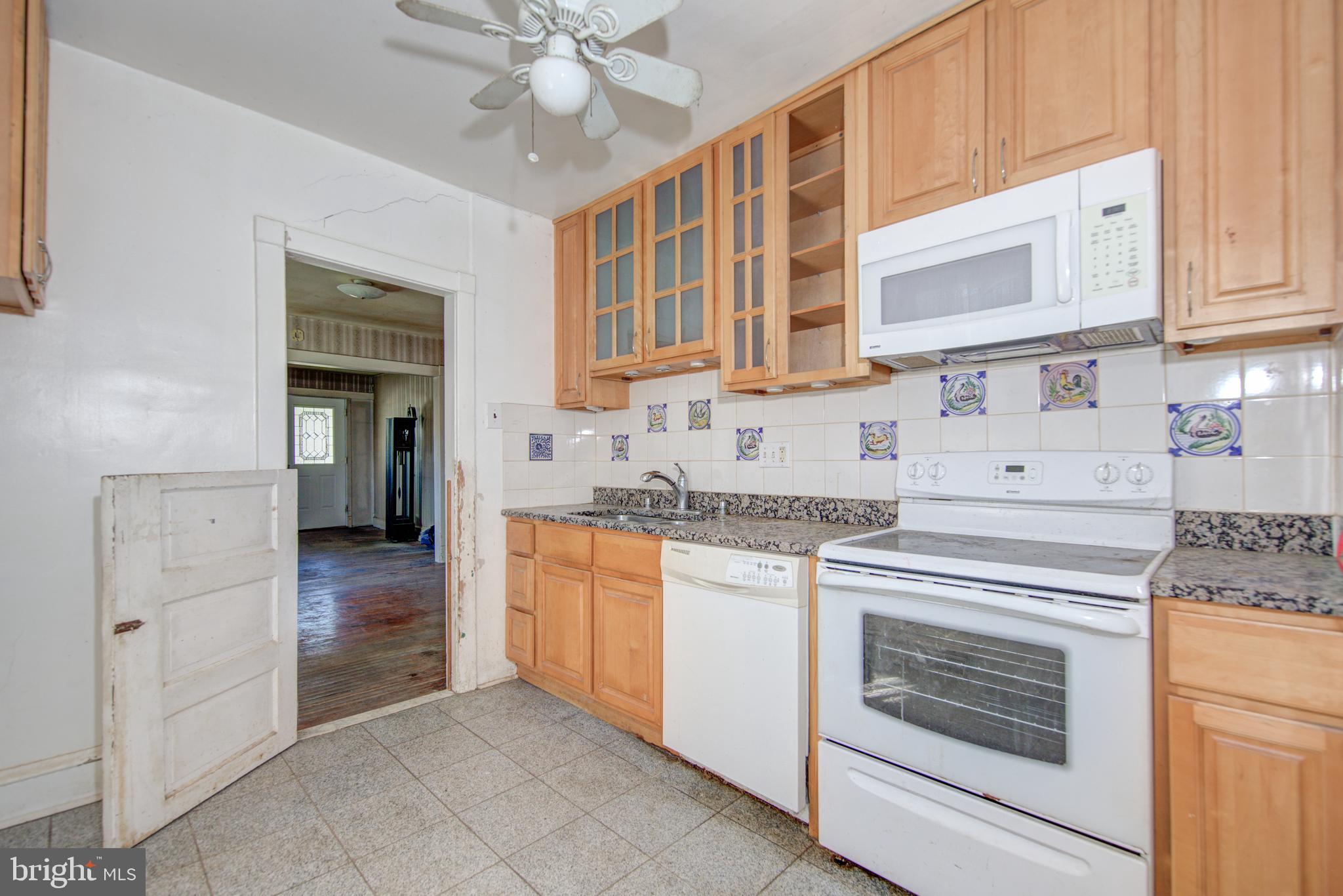 HIGHLAND GARDENS - Residential