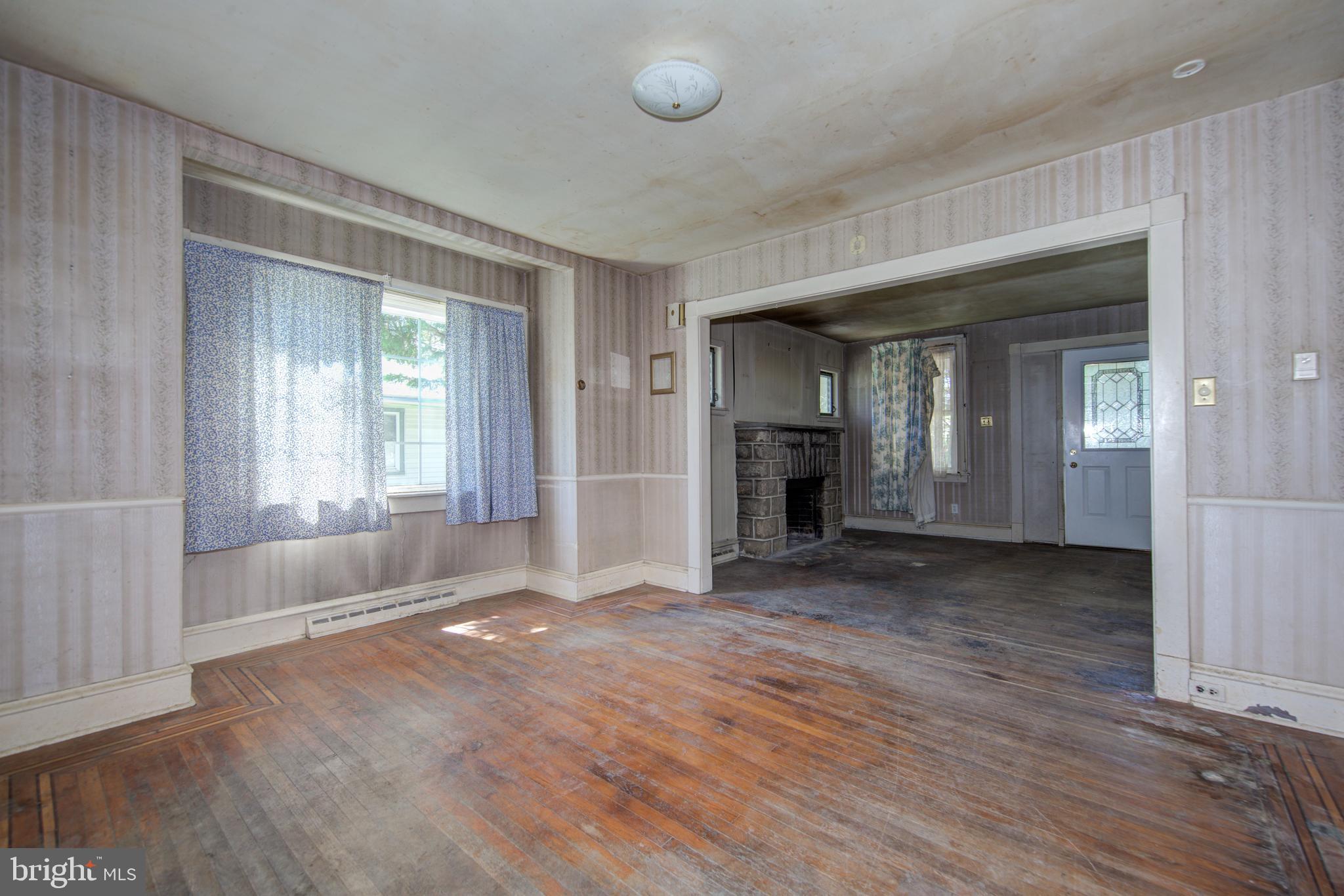 HIGHLAND GARDENS - Residential