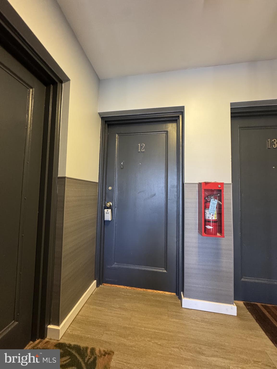 500 S COURTHOUSE ROAD 12