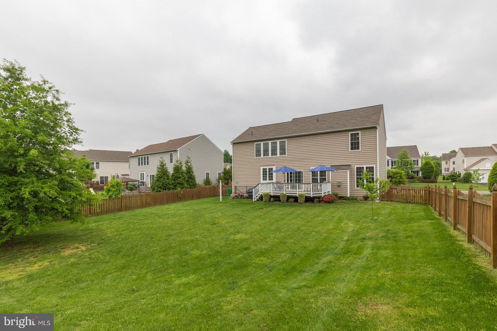 MAYFIELD TRACE - Residential