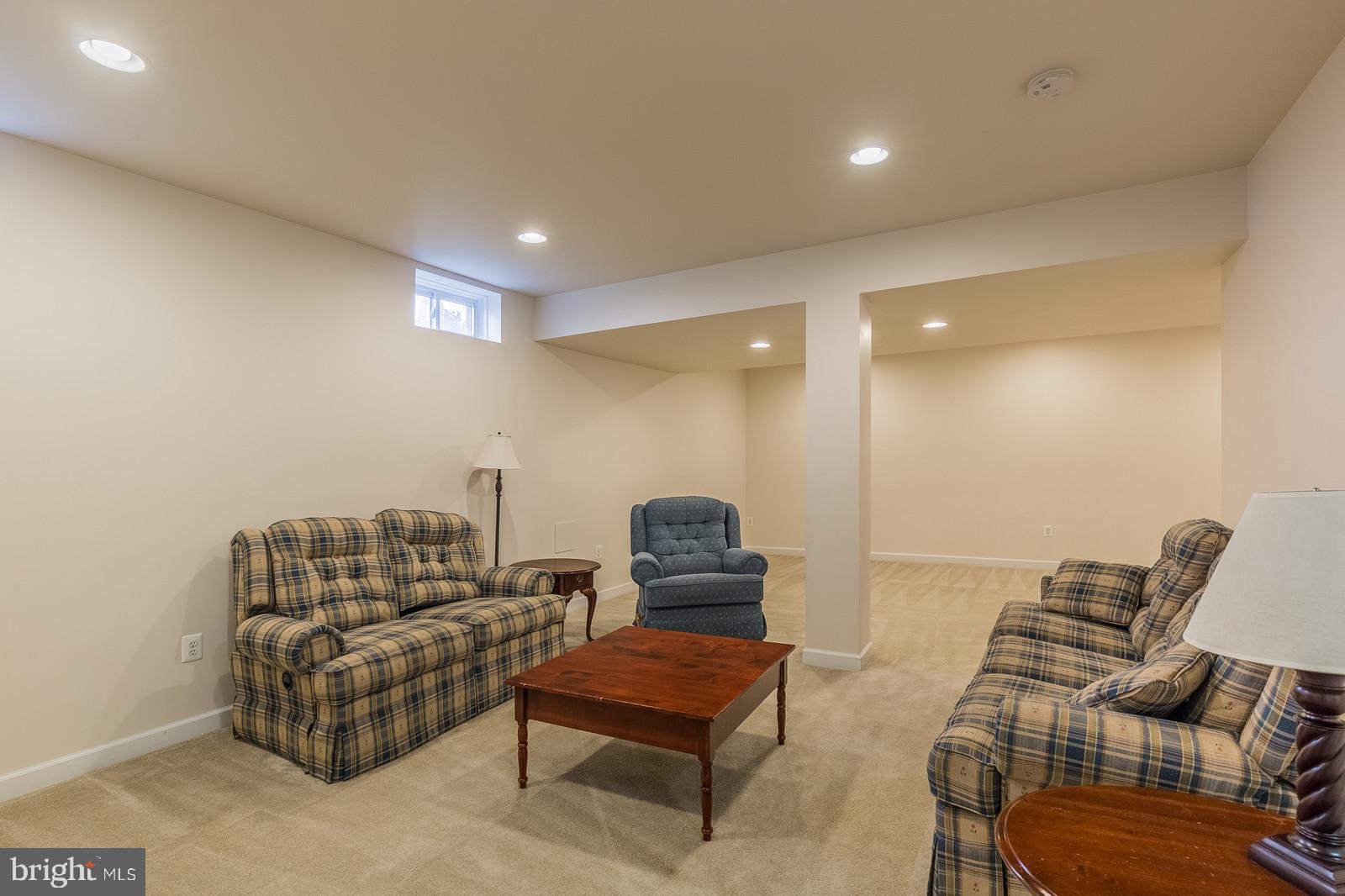 MAYFIELD TRACE - Residential