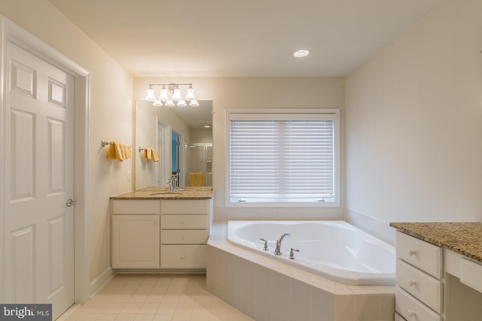 MAYFIELD TRACE - Residential