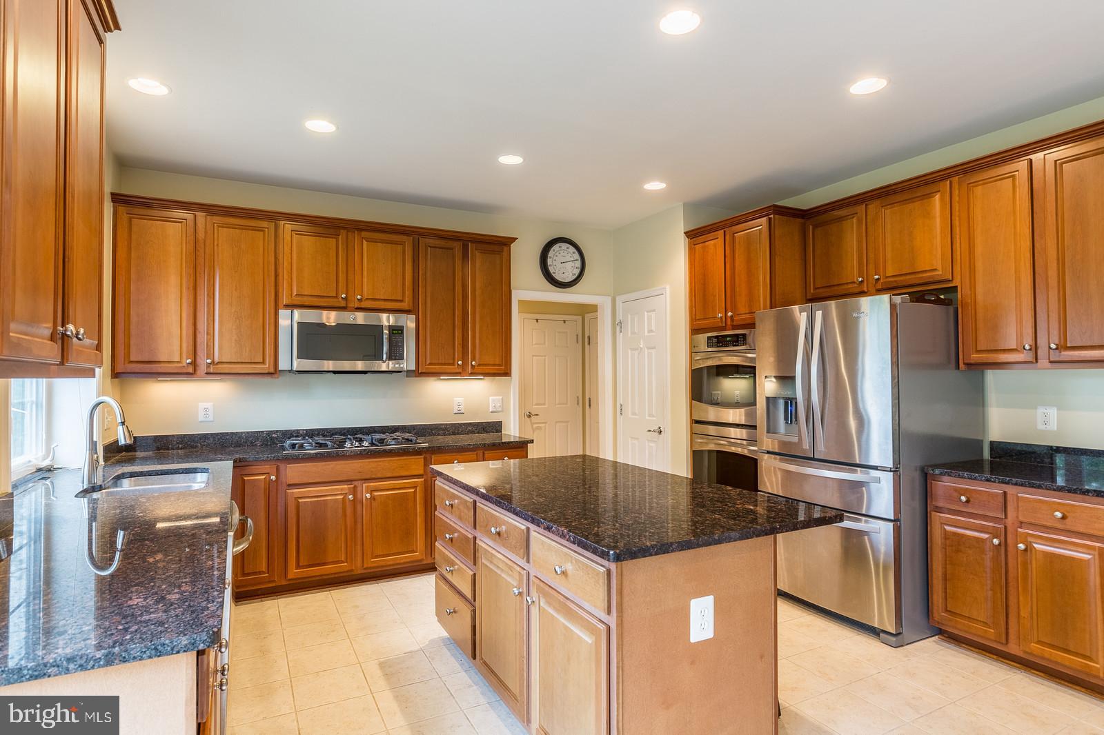 MAYFIELD TRACE - Residential