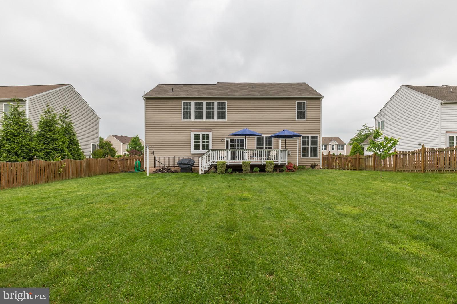 MAYFIELD TRACE - Residential