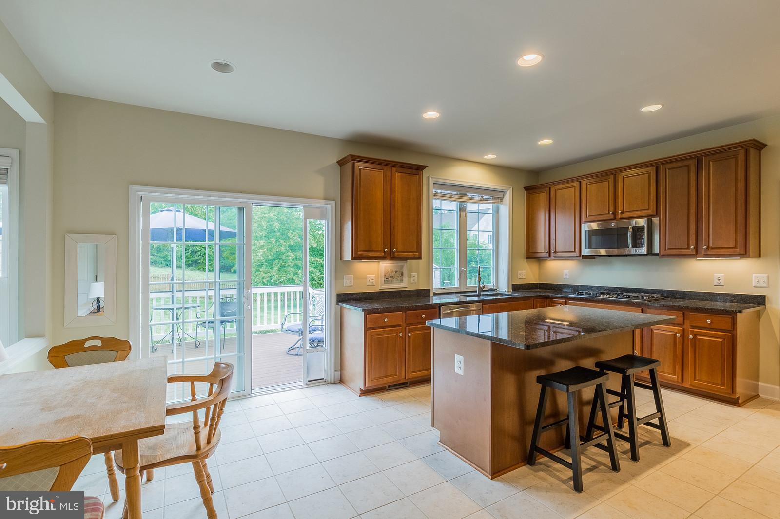 MAYFIELD TRACE - Residential