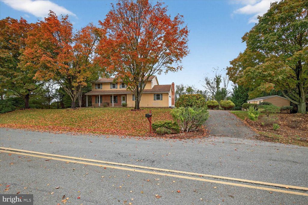 Photo of 33 Ginna B Drive, ROBESONIA, PA 19551 (MLS # PABK2064344)
