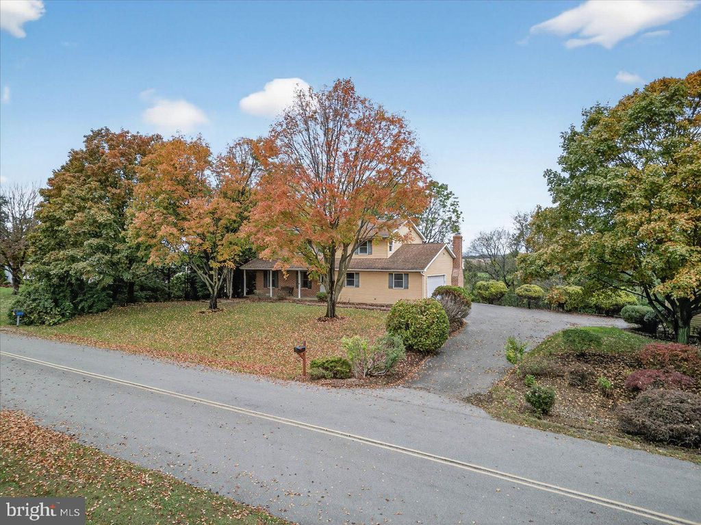 Photo of 33 Ginna B Drive, ROBESONIA, PA 19551 (MLS # PABK2064344)