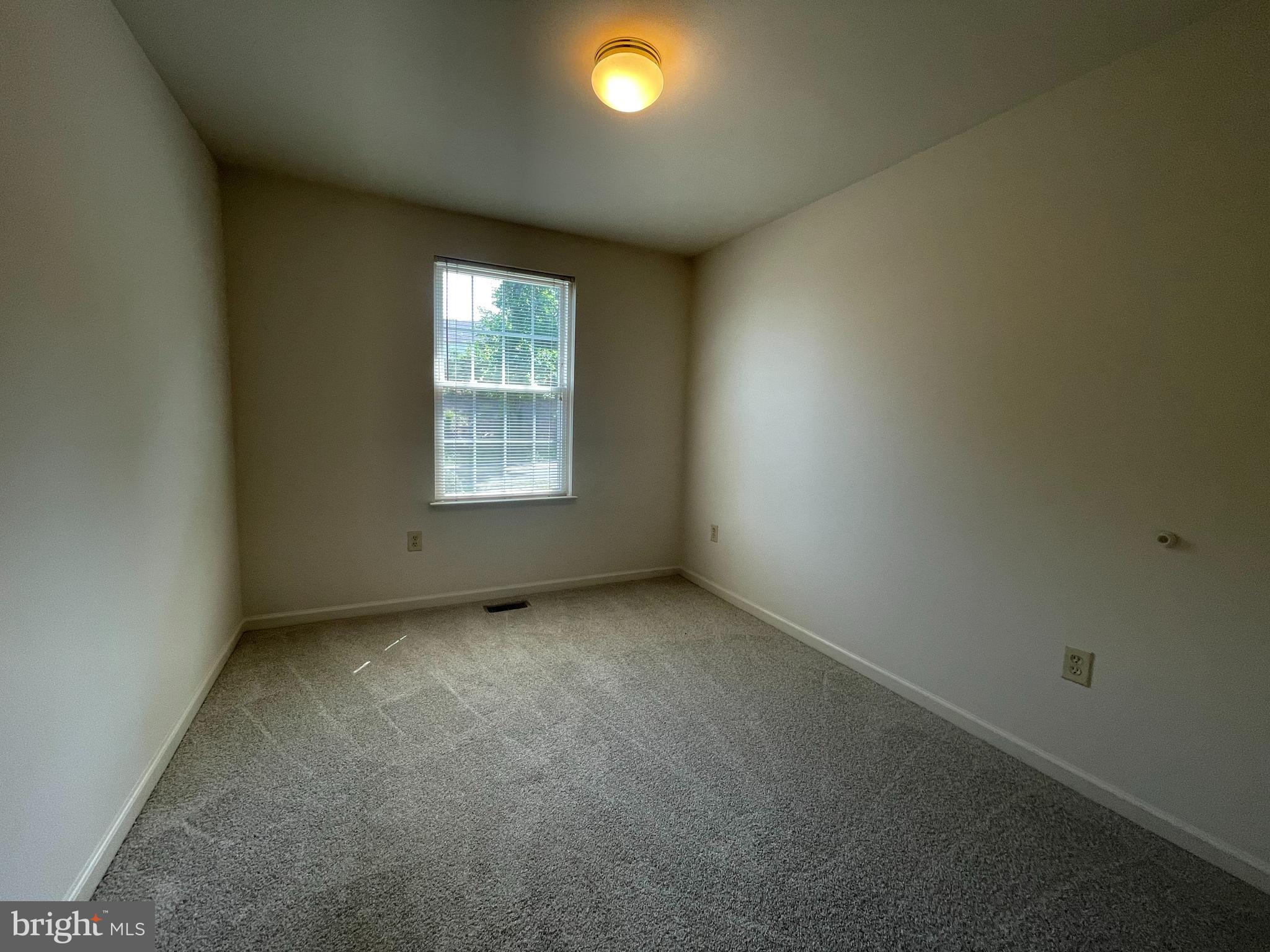 BELLS RUN - Residential Lease