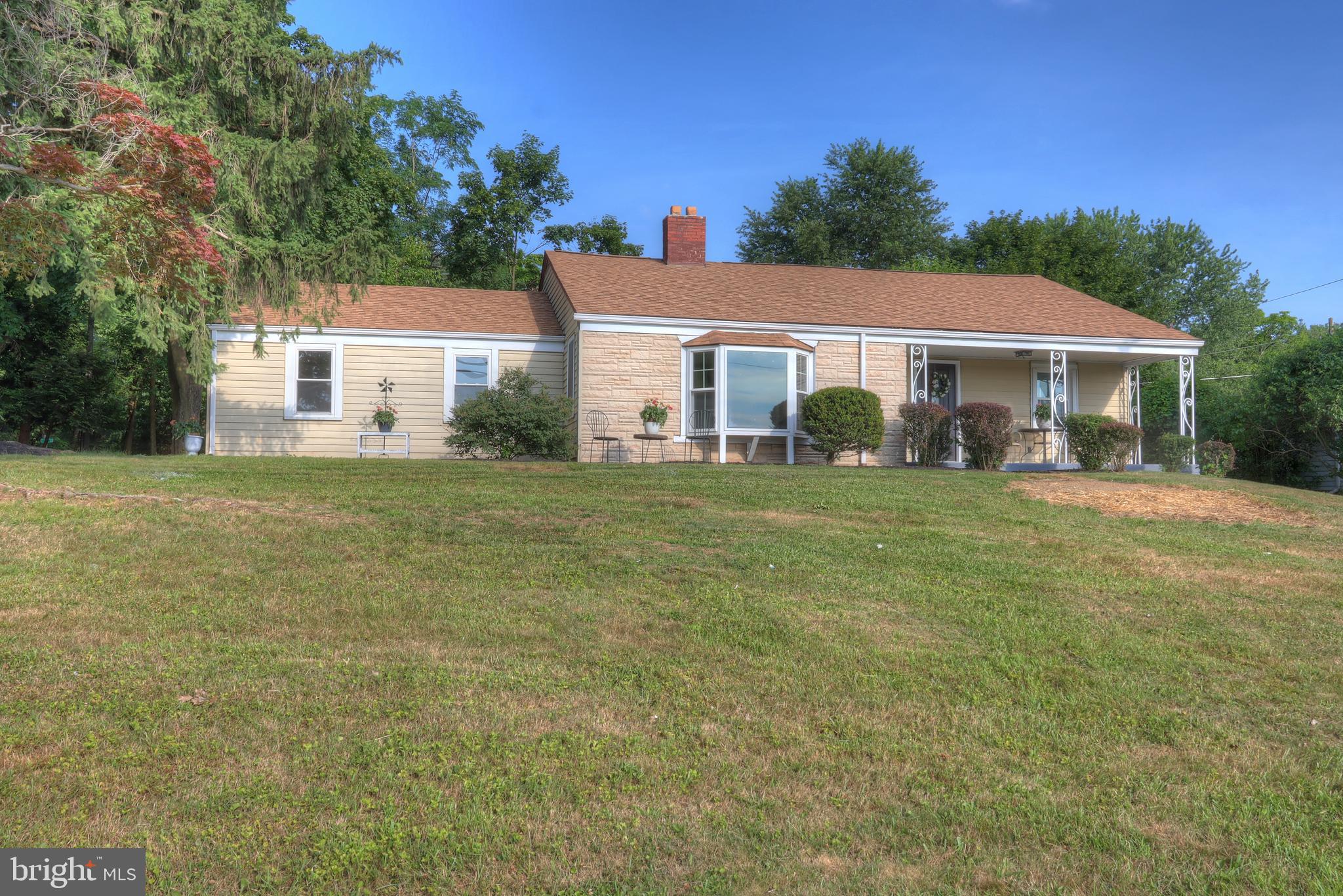 COLONIAL PARK - Residential