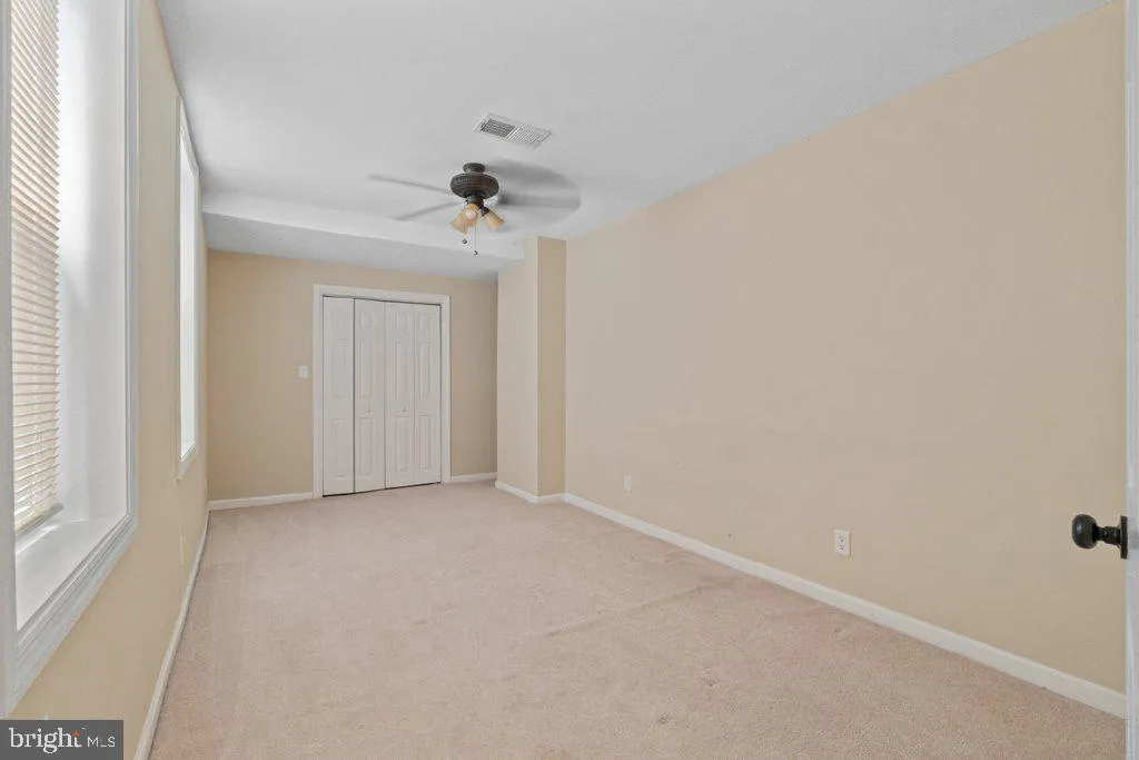 Baltimore, Maryland 21231, United States, 2 Bedrooms Bedrooms, ,3 BathroomsBathrooms,Residential,Pending,127558