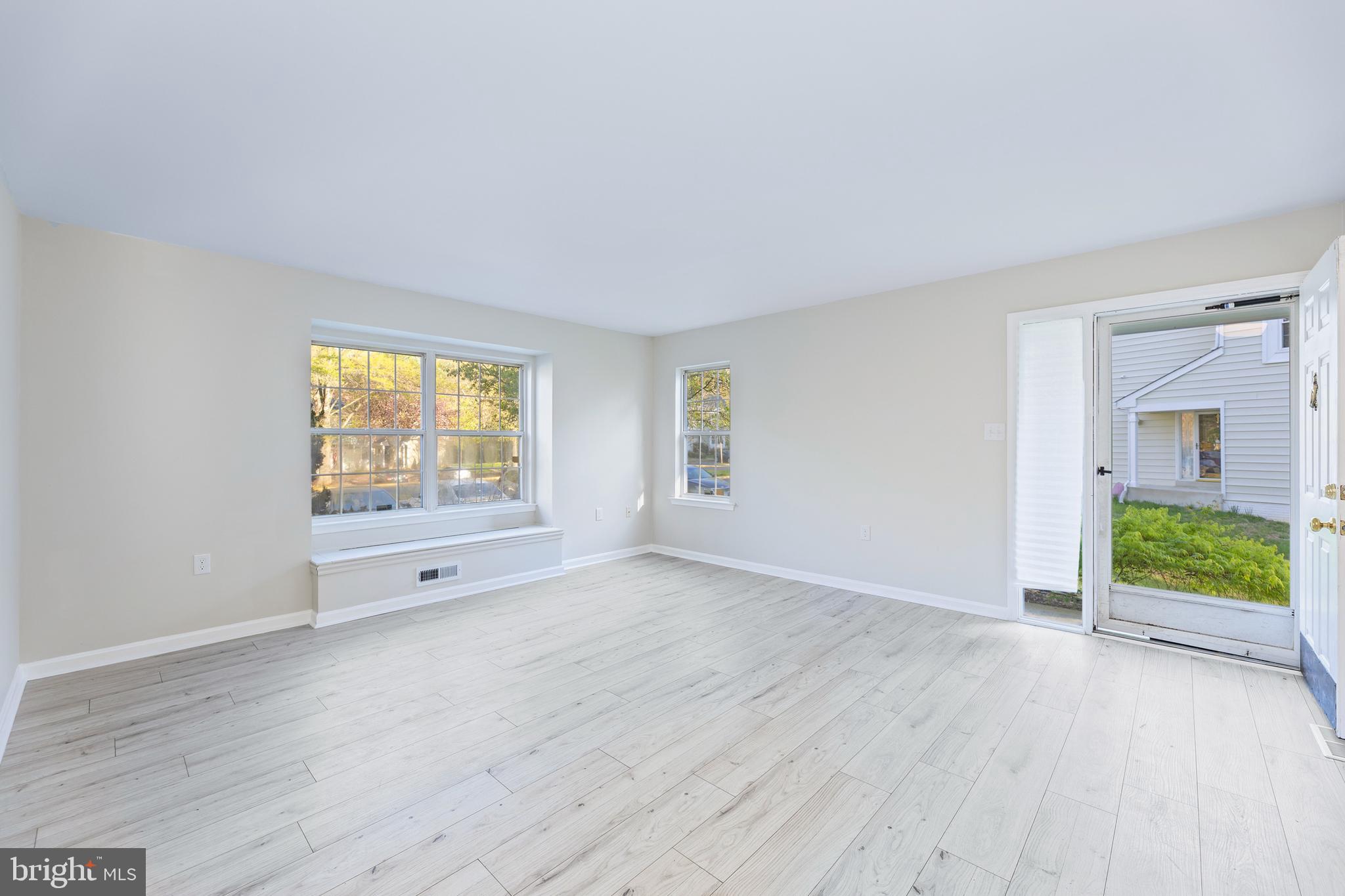 5121 SPRING BRANCH BOULEVARD