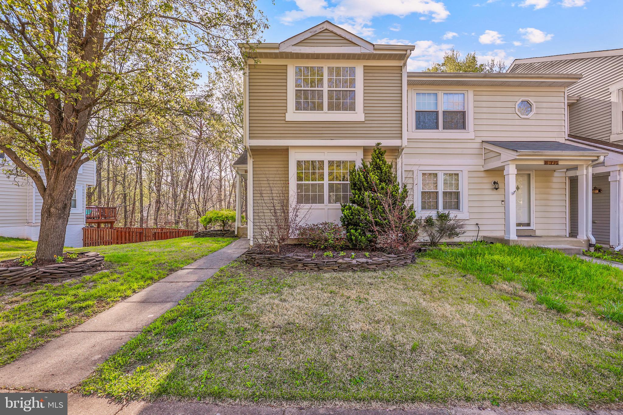 MONCLAIR - Residential