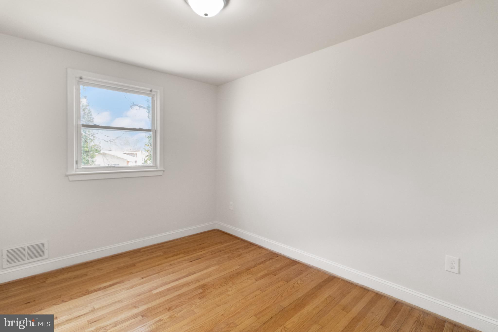 WESTCHESTER ESTATES - Residential