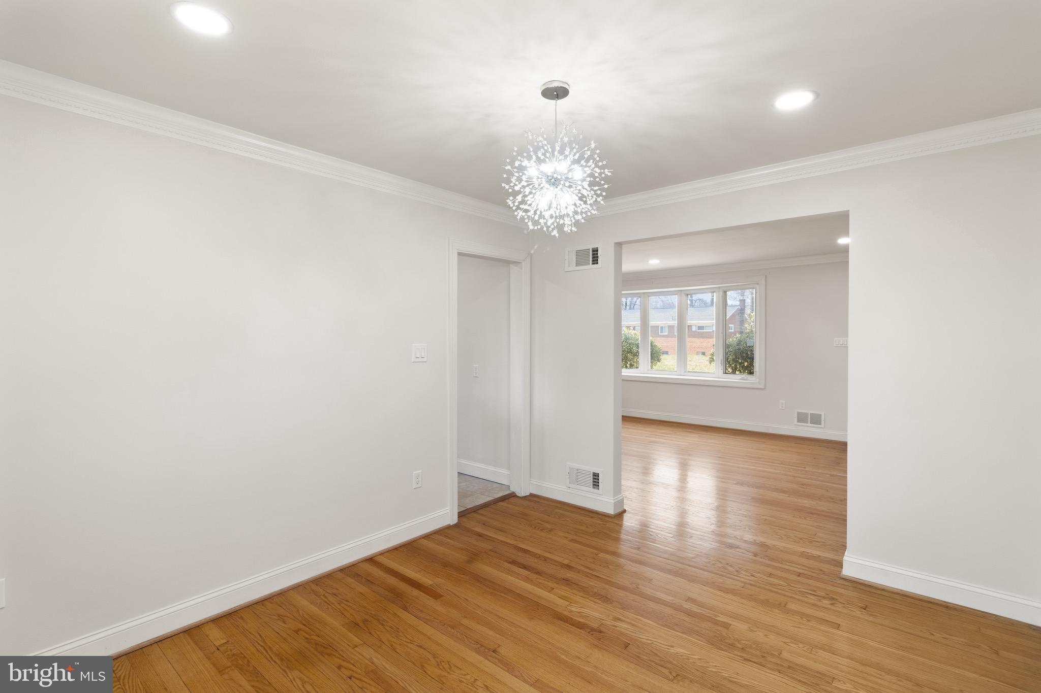 WESTCHESTER ESTATES - Residential