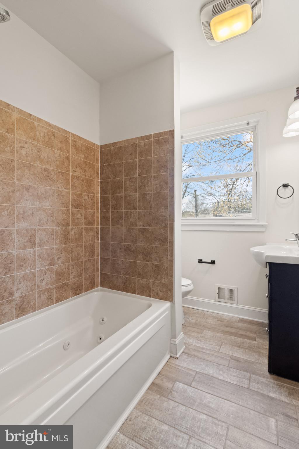 WESTCHESTER ESTATES - Residential