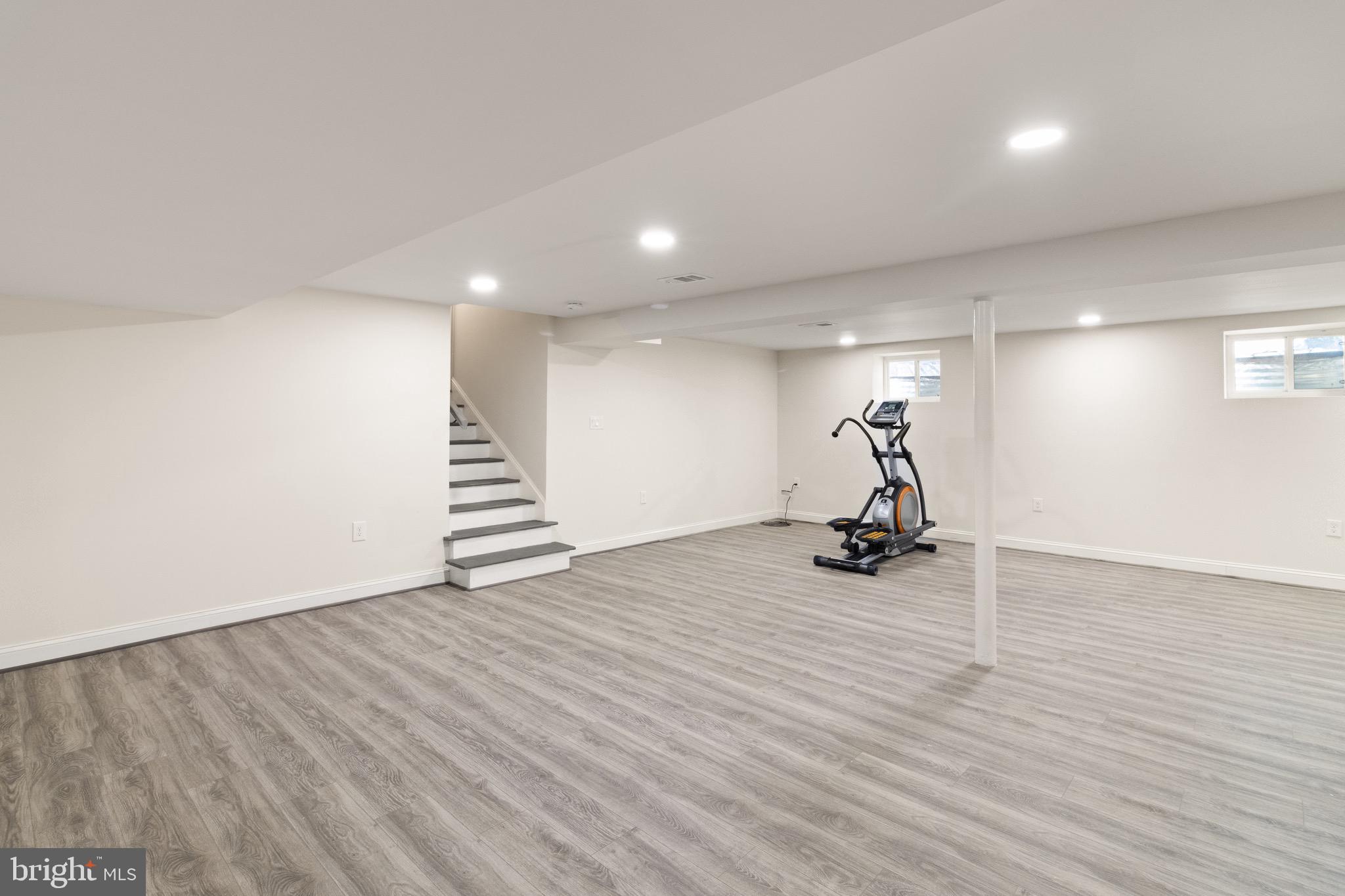 WESTCHESTER ESTATES - Residential