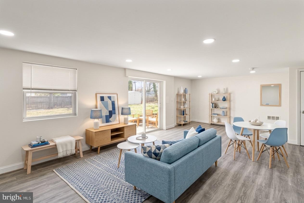 WESTCHESTER ESTATES - Residential