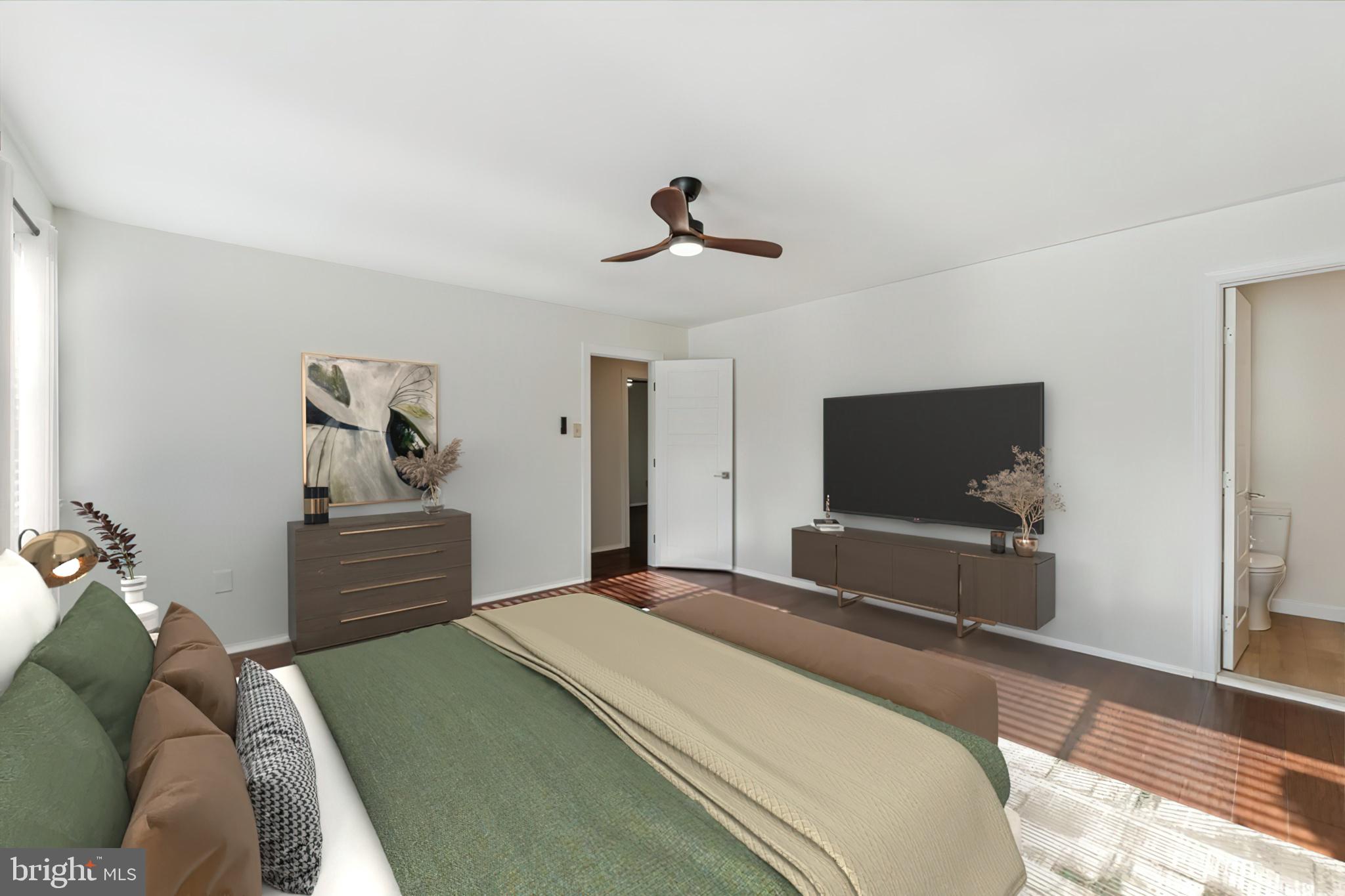 VILLAGE OF LONG REACH - Residential