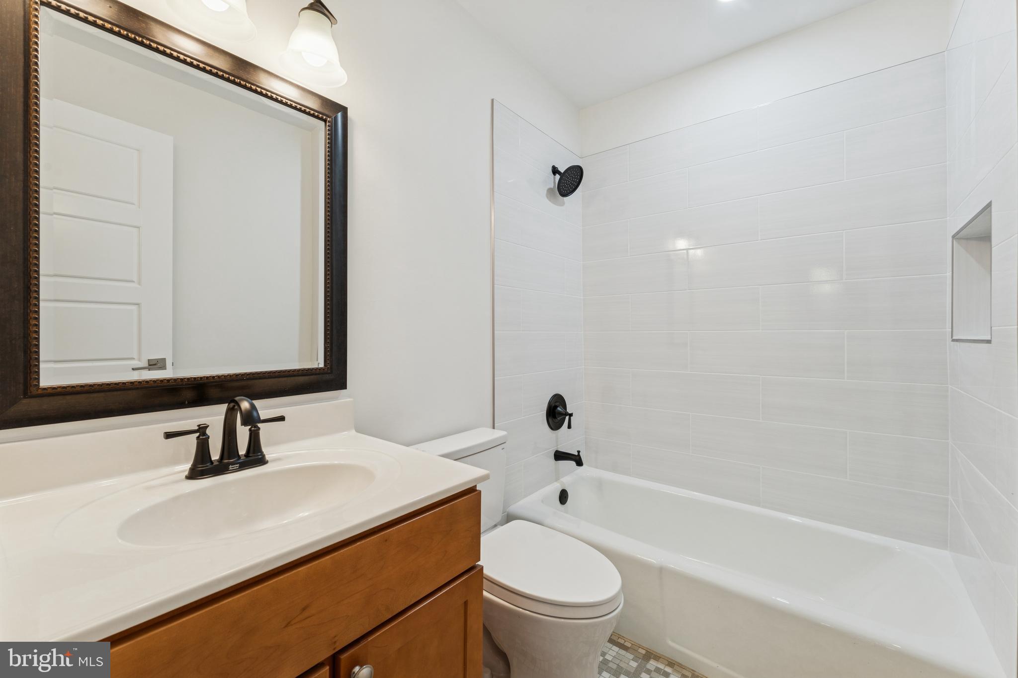 VILLAGE OF LONG REACH - Residential