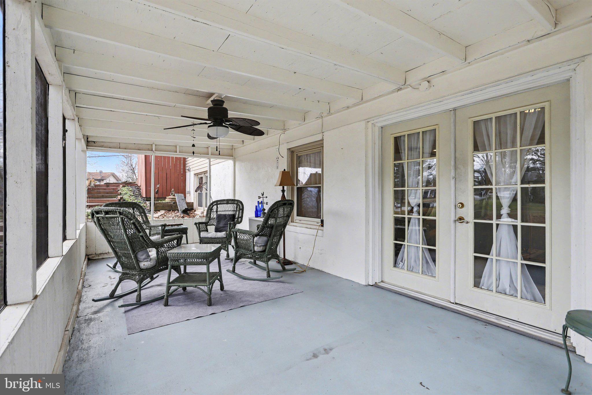 VALLEY GREEN - Residential