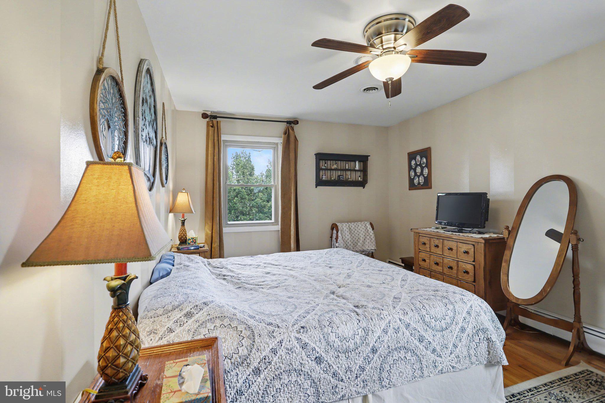 VALLEY GREEN - Residential