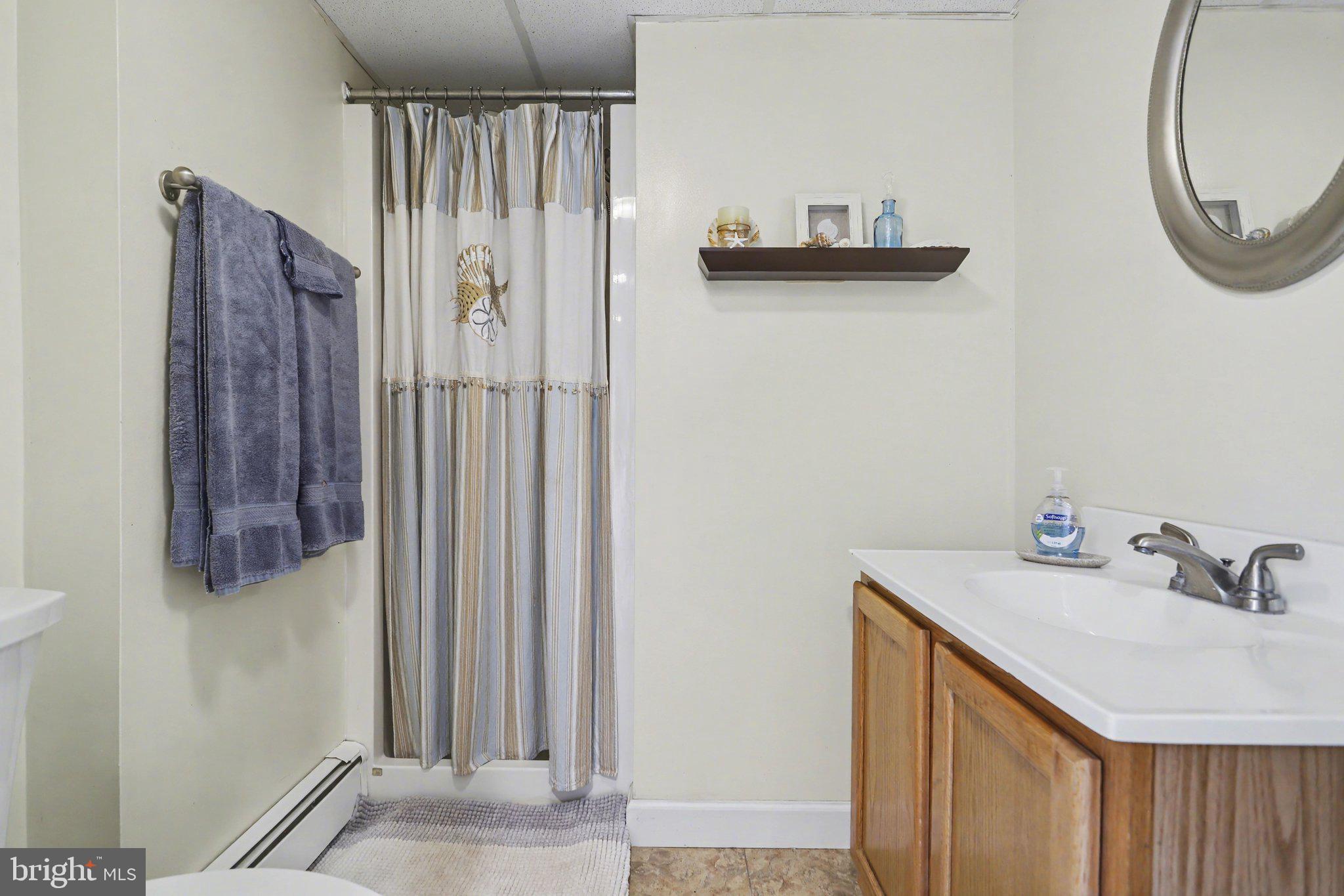 VALLEY GREEN - Residential