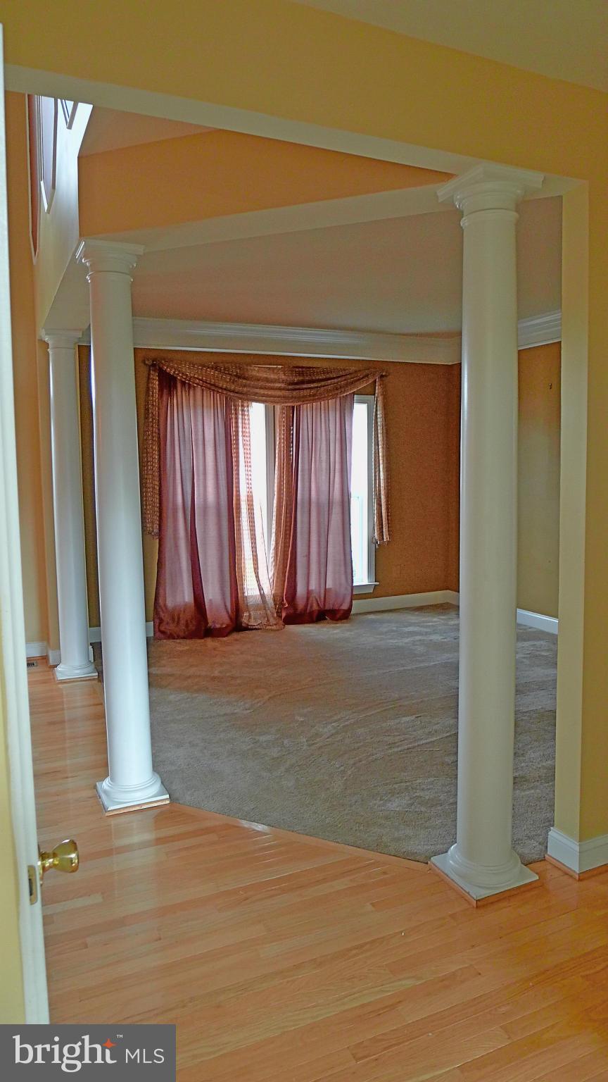 BROOKFIELD - Residential