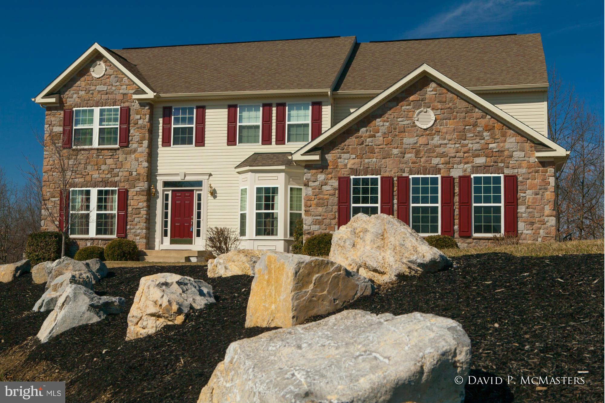 Priced 15K under recent appraisal. Totally Gorgeous-All 5300 Sq ft. Gourmet kitchen w/granite & ceramic_big breakfast rm surrounded by windows.2 story fam rm & stone hearth w/woodburning FP_Beautifulf crown molding, columns, 9' ceilings_Sitting rm off MBR. Fin bsmnt with built-in surround sound, Potomac Riv access_30 min from Frederick_Must see!