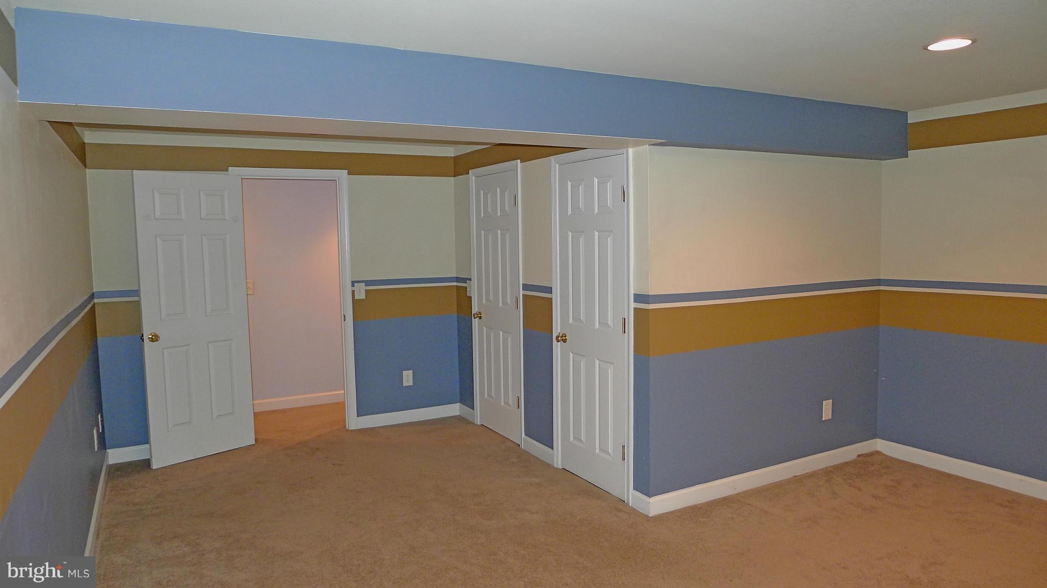 BROOKFIELD - Residential