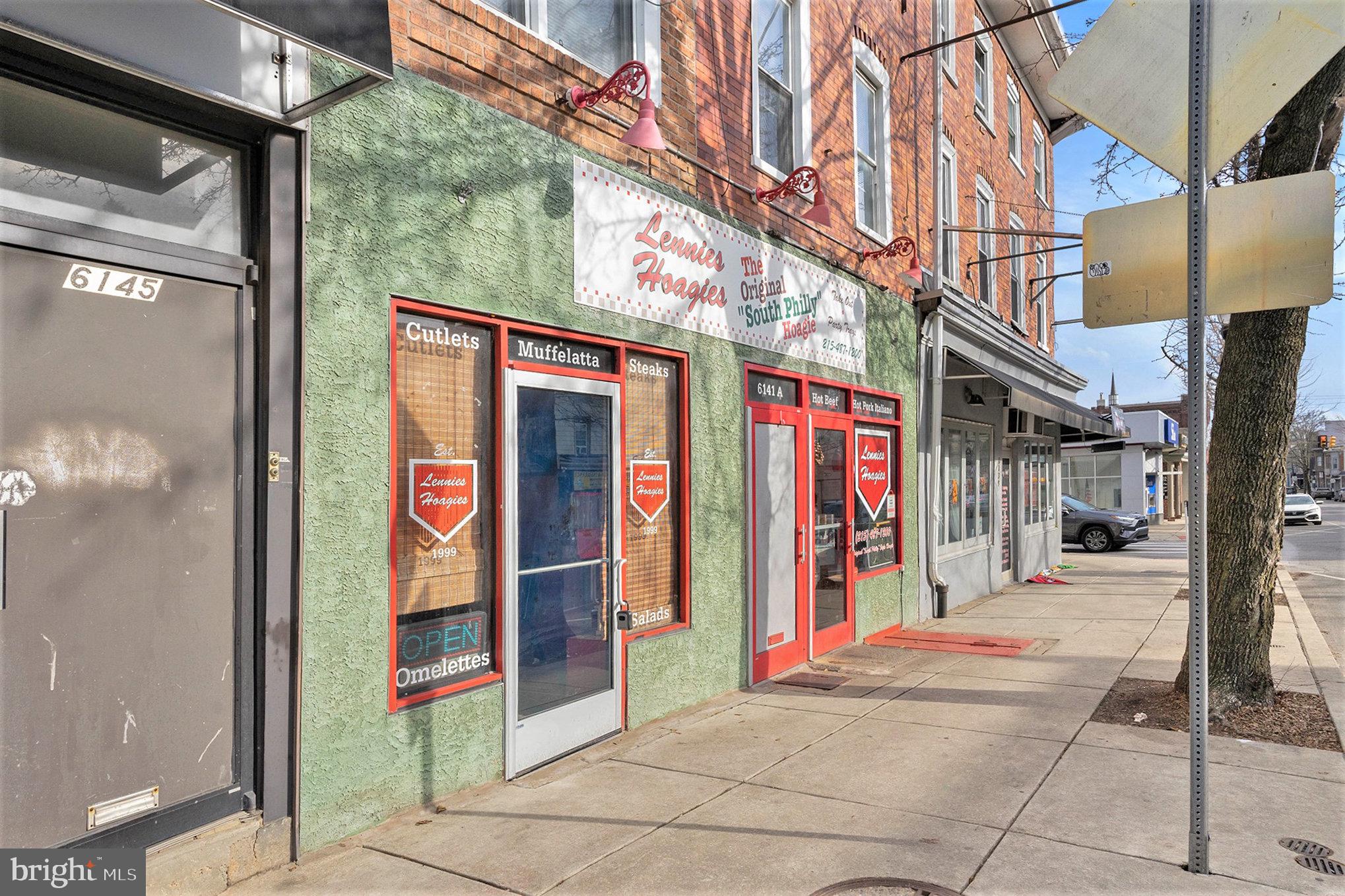 ROXBOROUGH - Commercial Lease