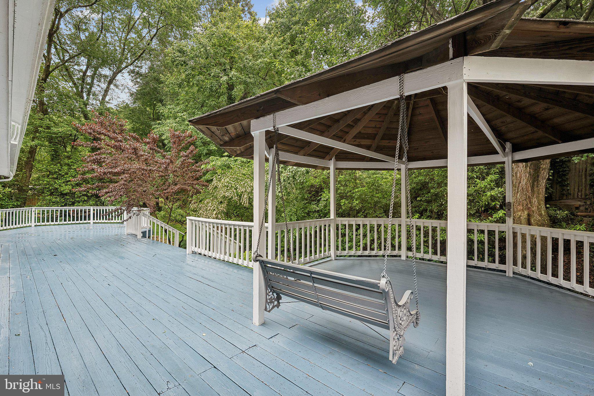 KENMORE - Residential Lease