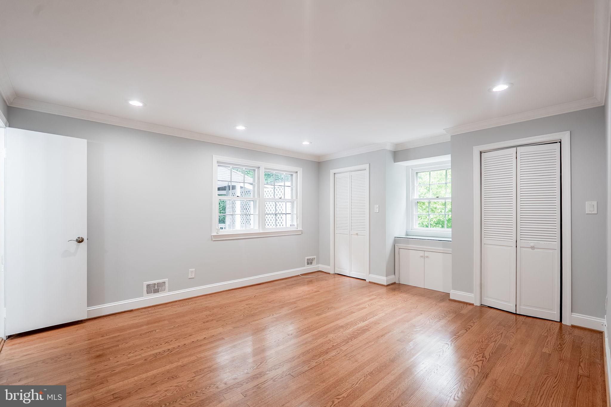 KENMORE - Residential Lease