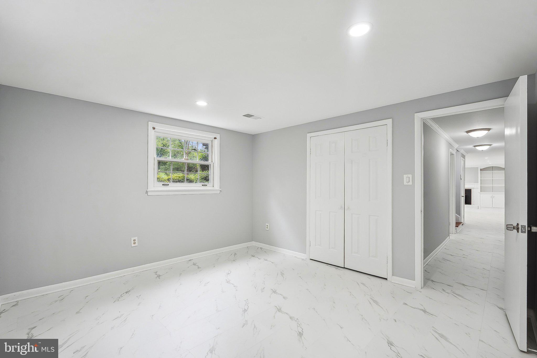 KENMORE - Residential Lease