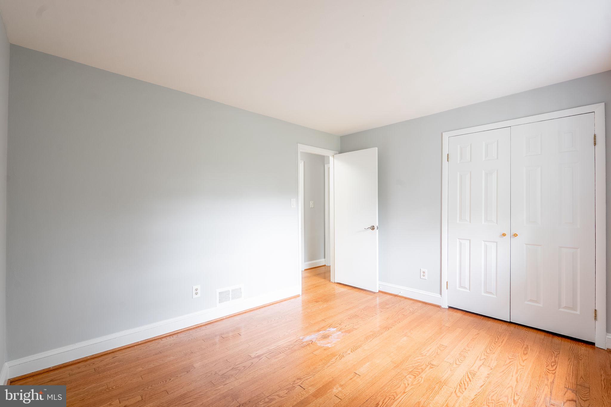 KENMORE - Residential Lease