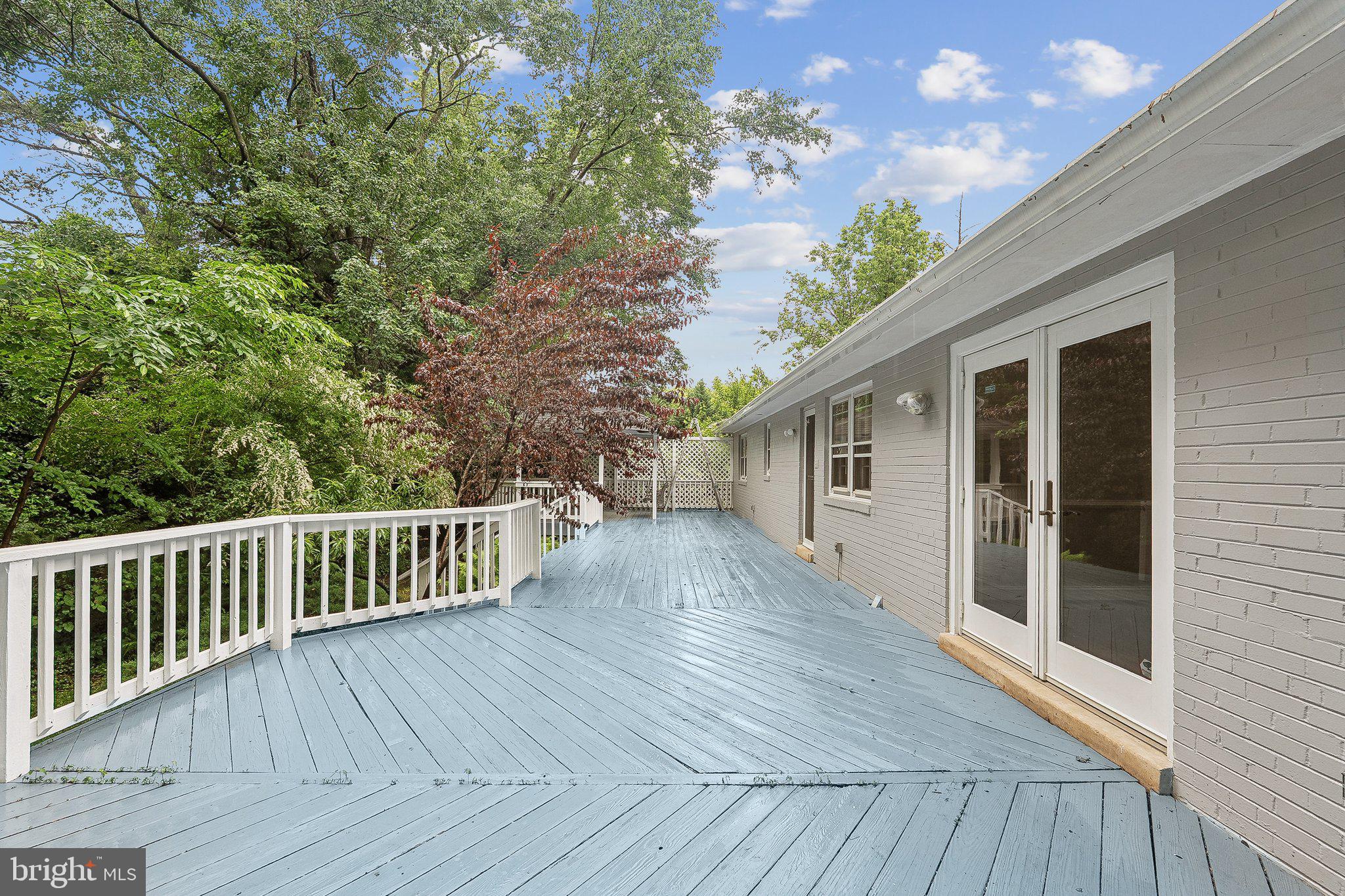 KENMORE - Residential Lease