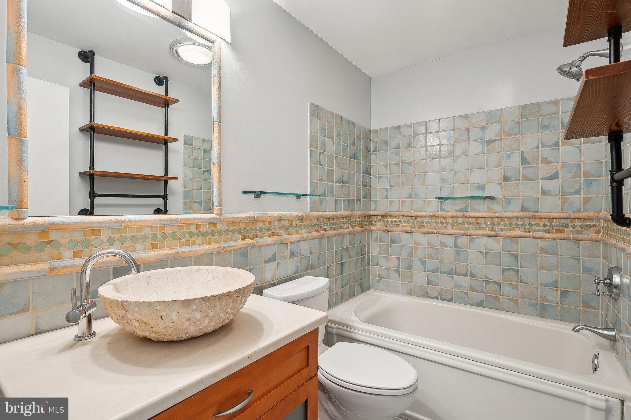 KENMORE - Residential Lease