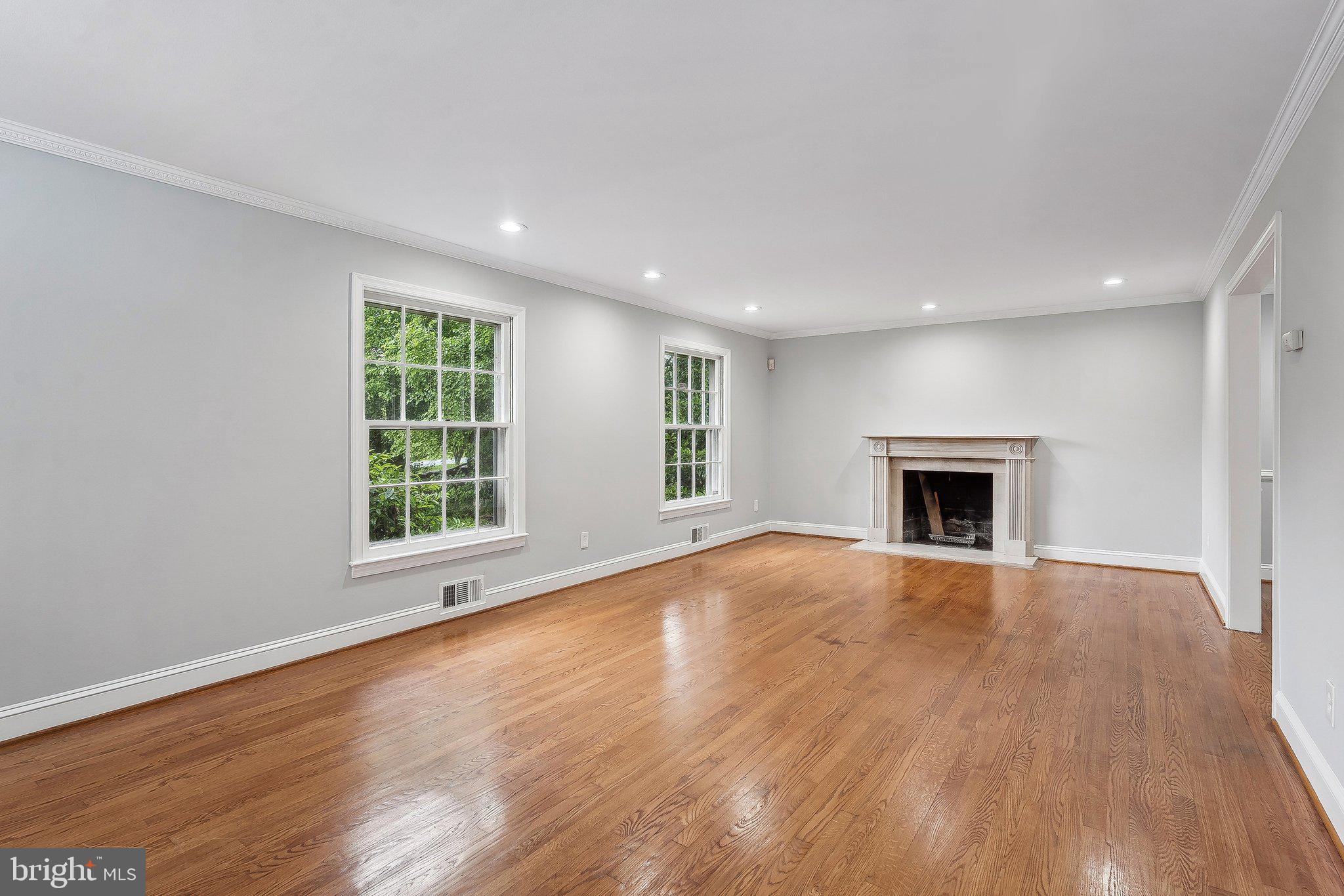 KENMORE - Residential Lease