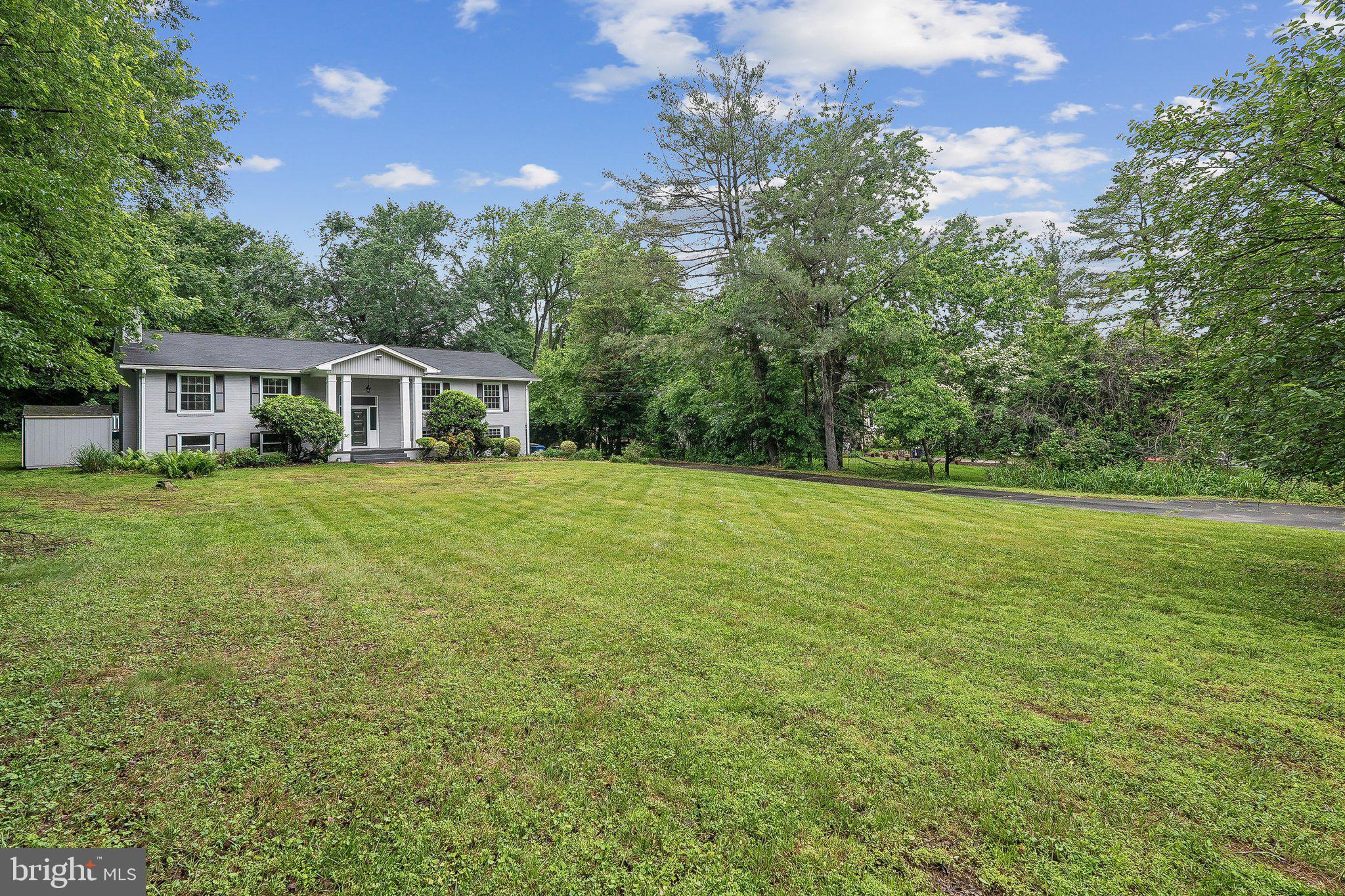 KENMORE - Residential Lease