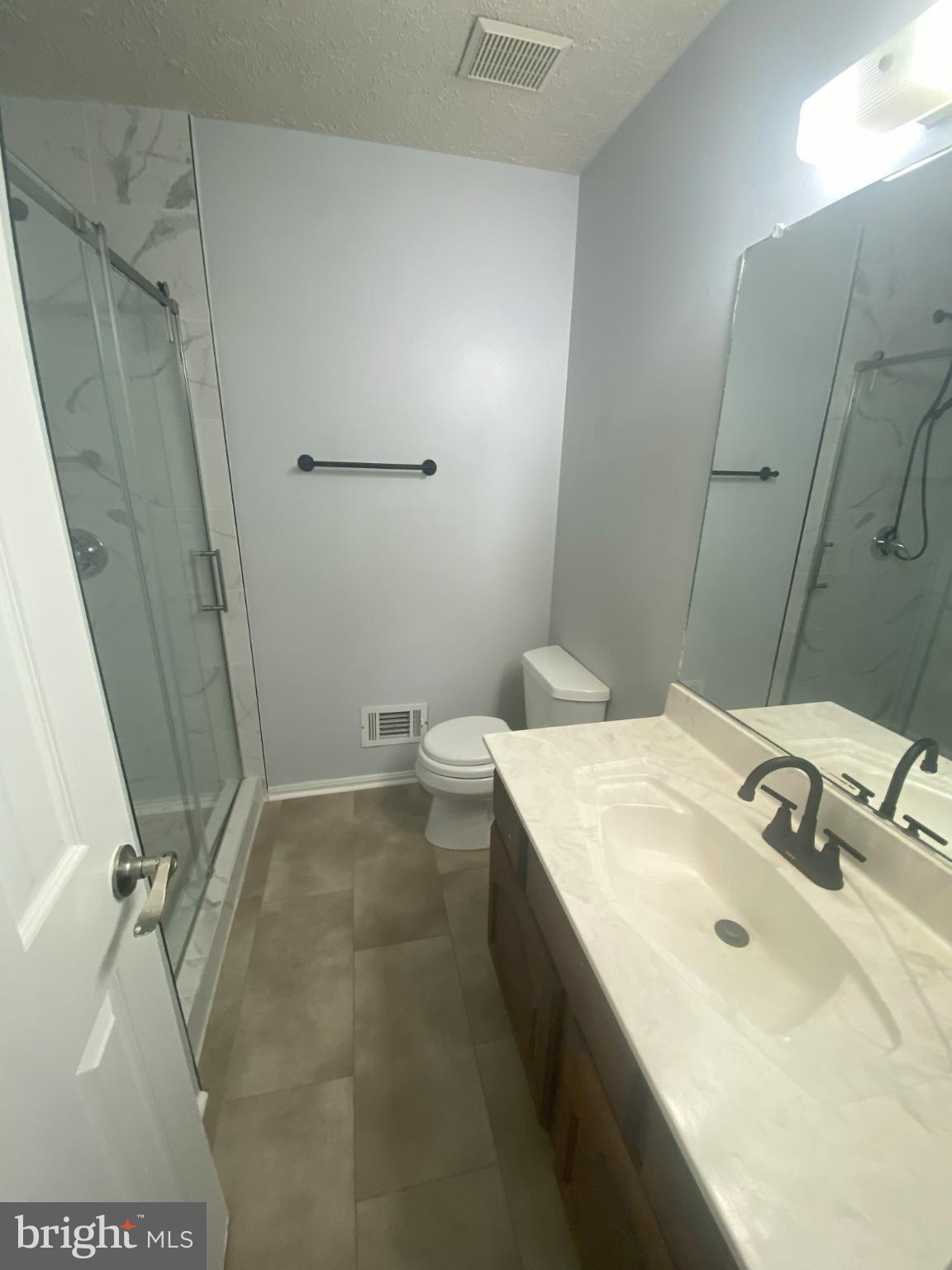 ST CHARLES SUB - DORCHESTER - Residential Lease