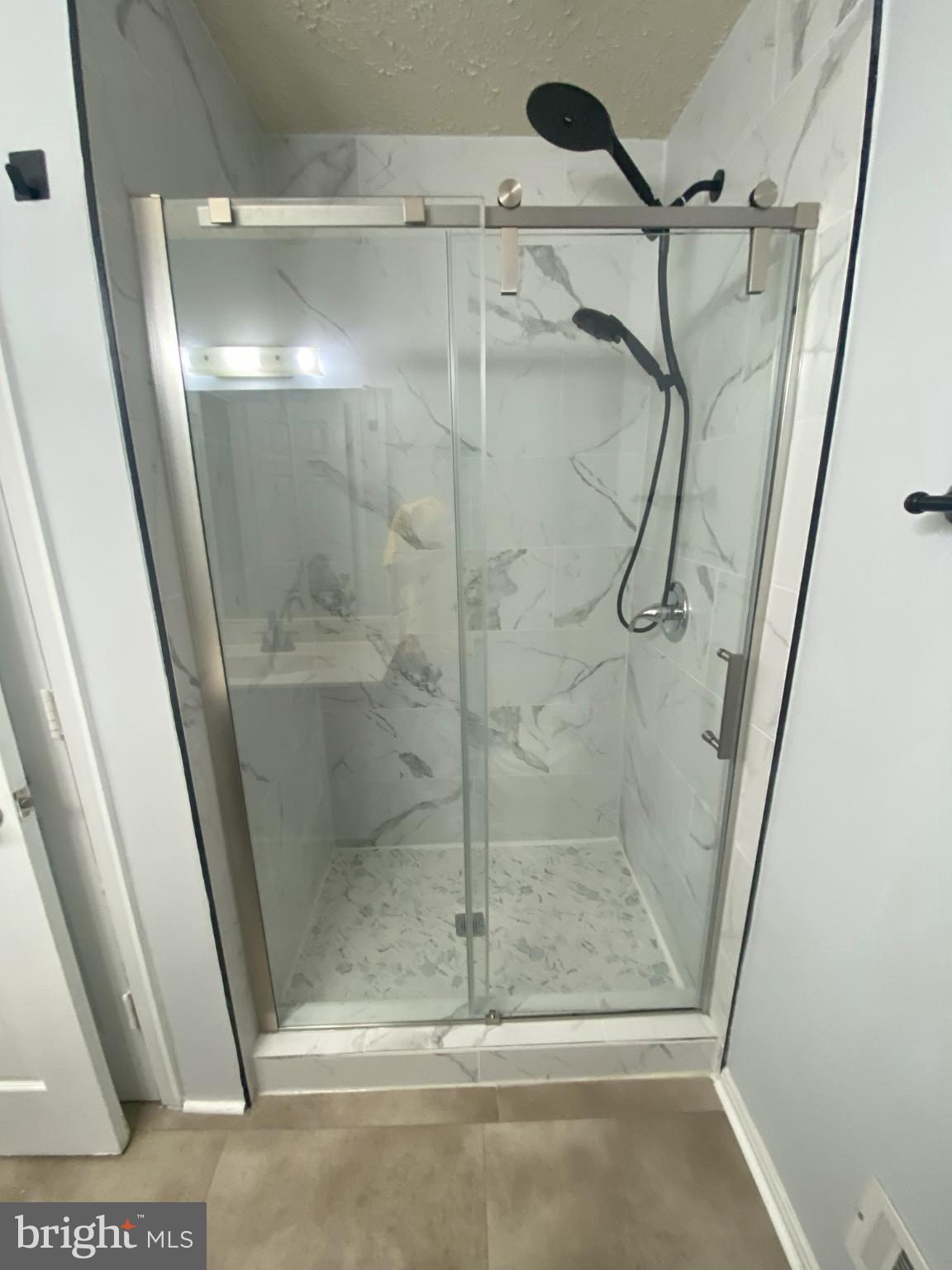 ST CHARLES SUB - DORCHESTER - Residential Lease