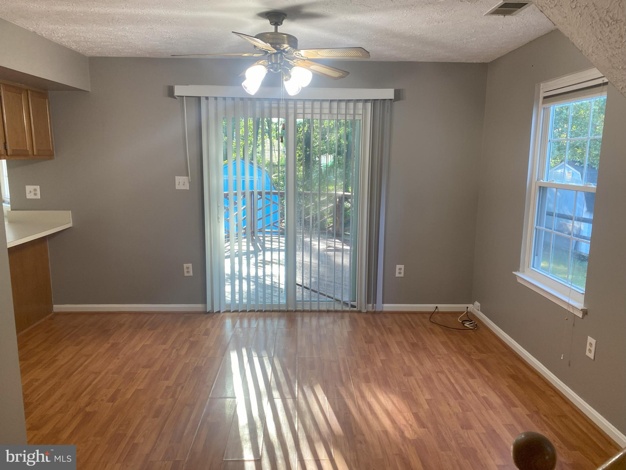 ST CHARLES SUB - DORCHESTER - Residential Lease