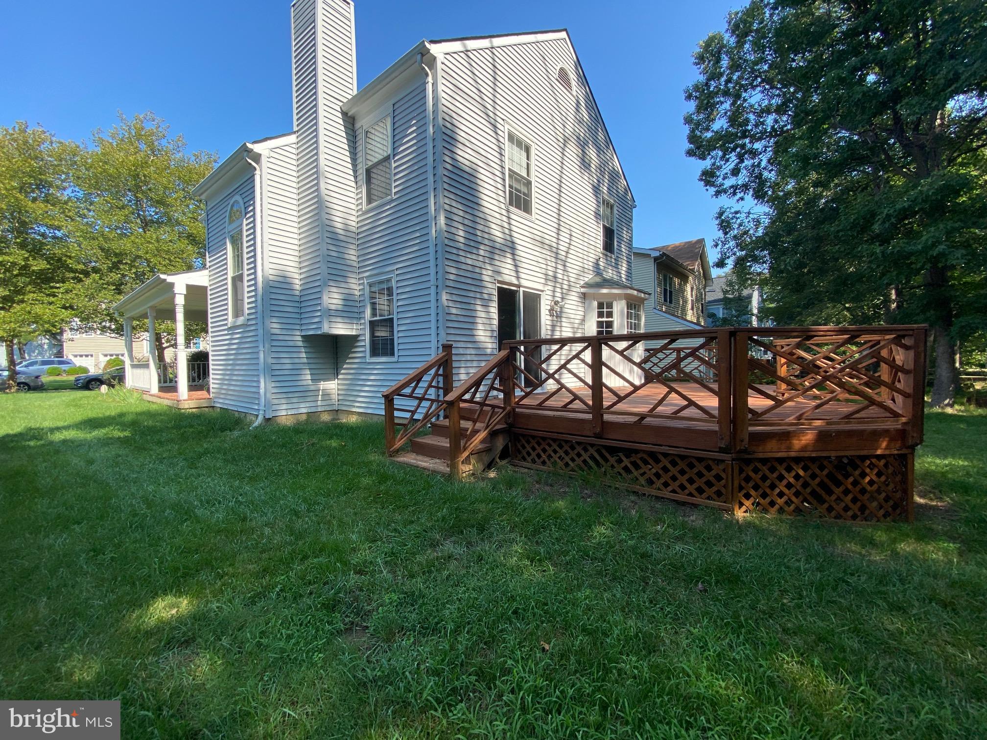 ST CHARLES SUB - DORCHESTER - Residential Lease