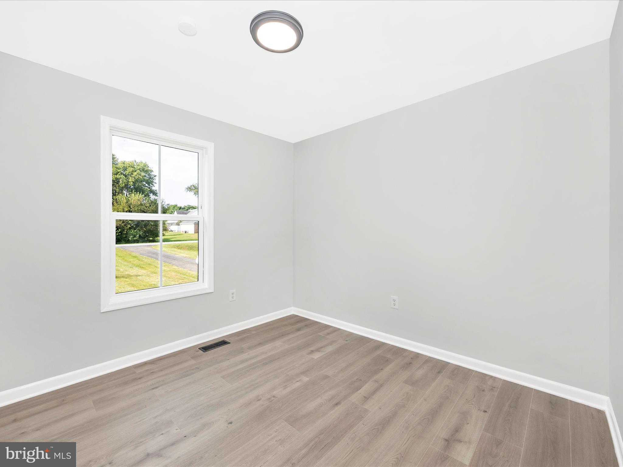 OAKLEIGH - Residential