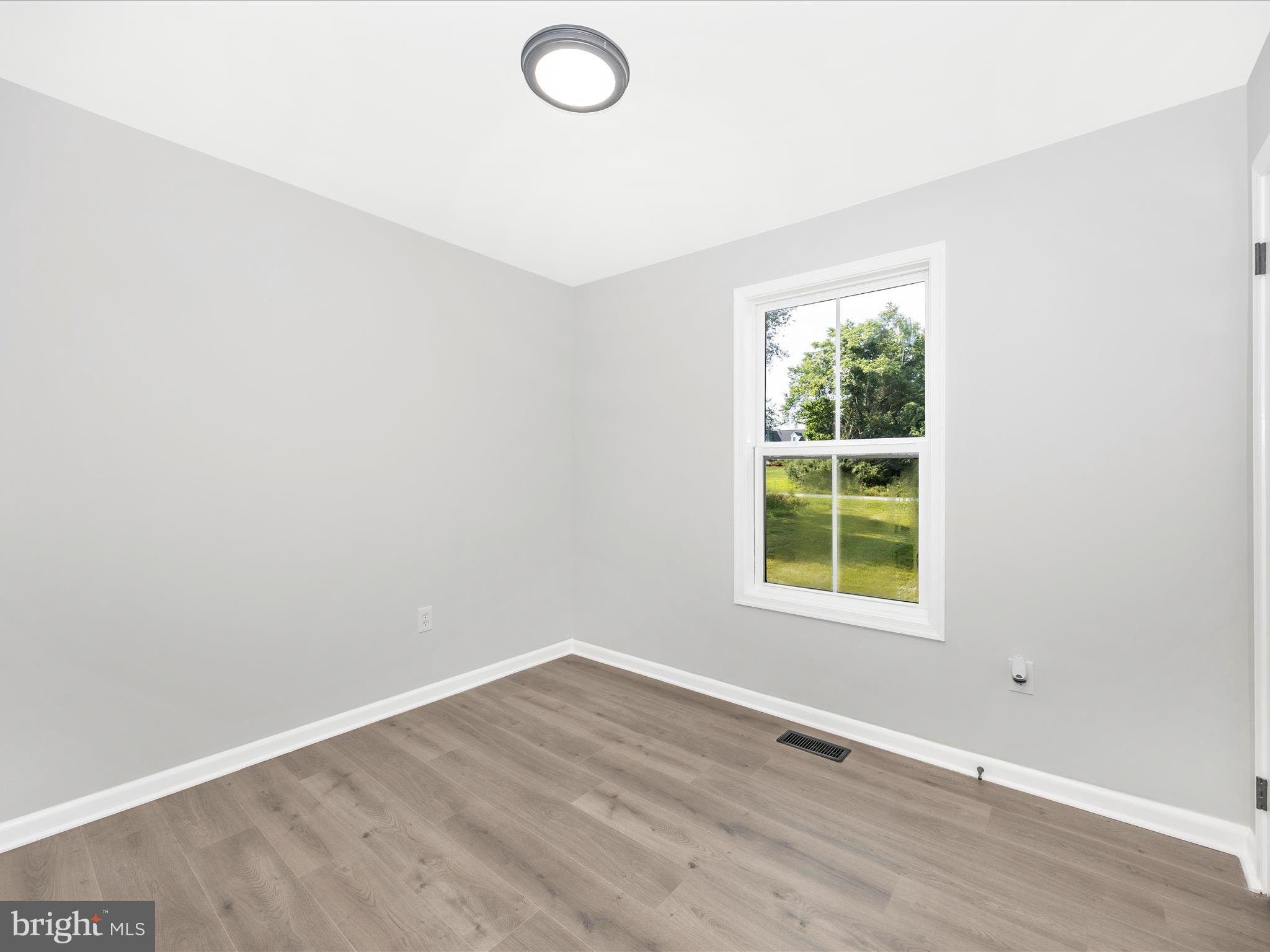 OAKLEIGH - Residential