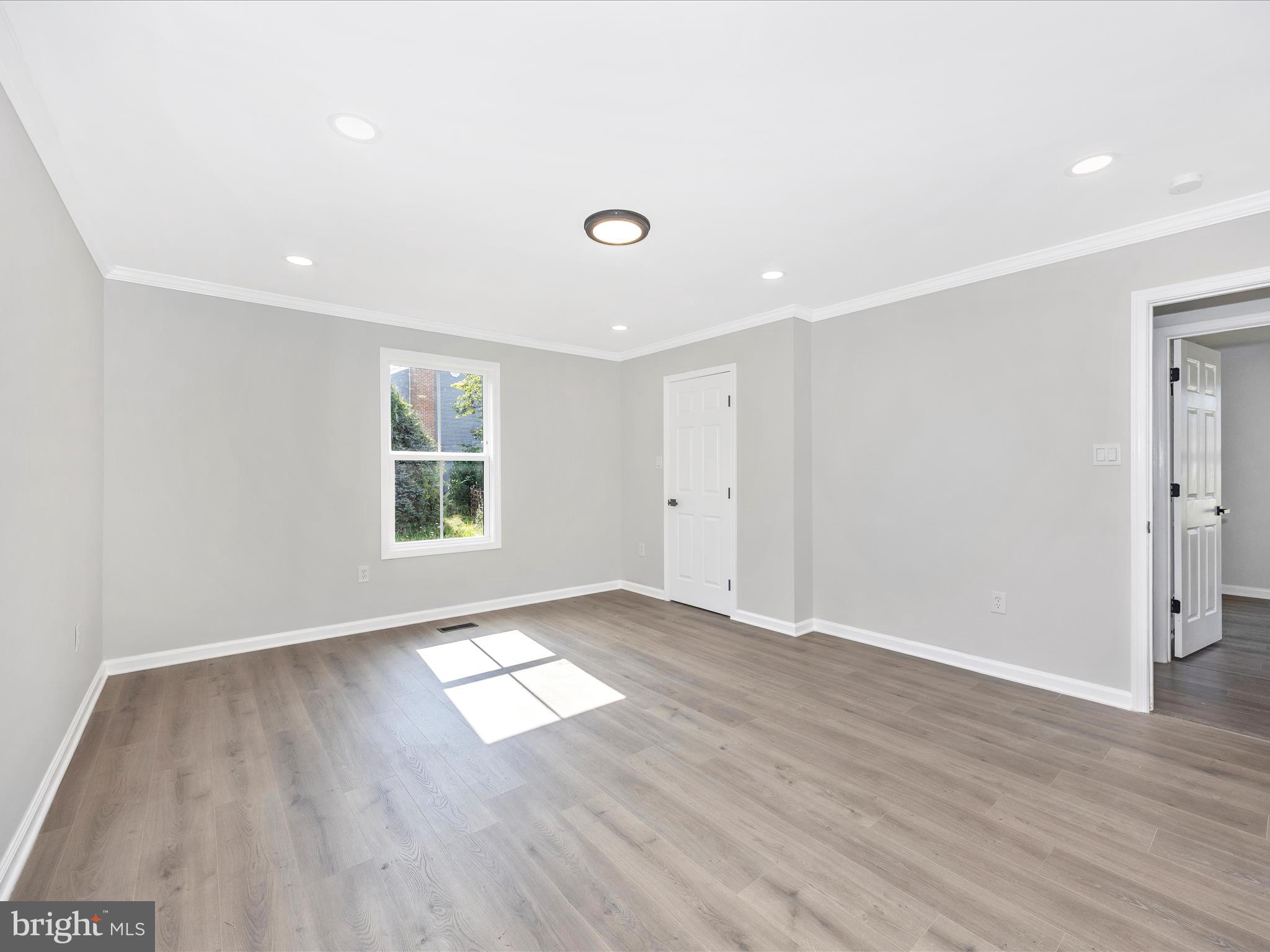 OAKLEIGH - Residential