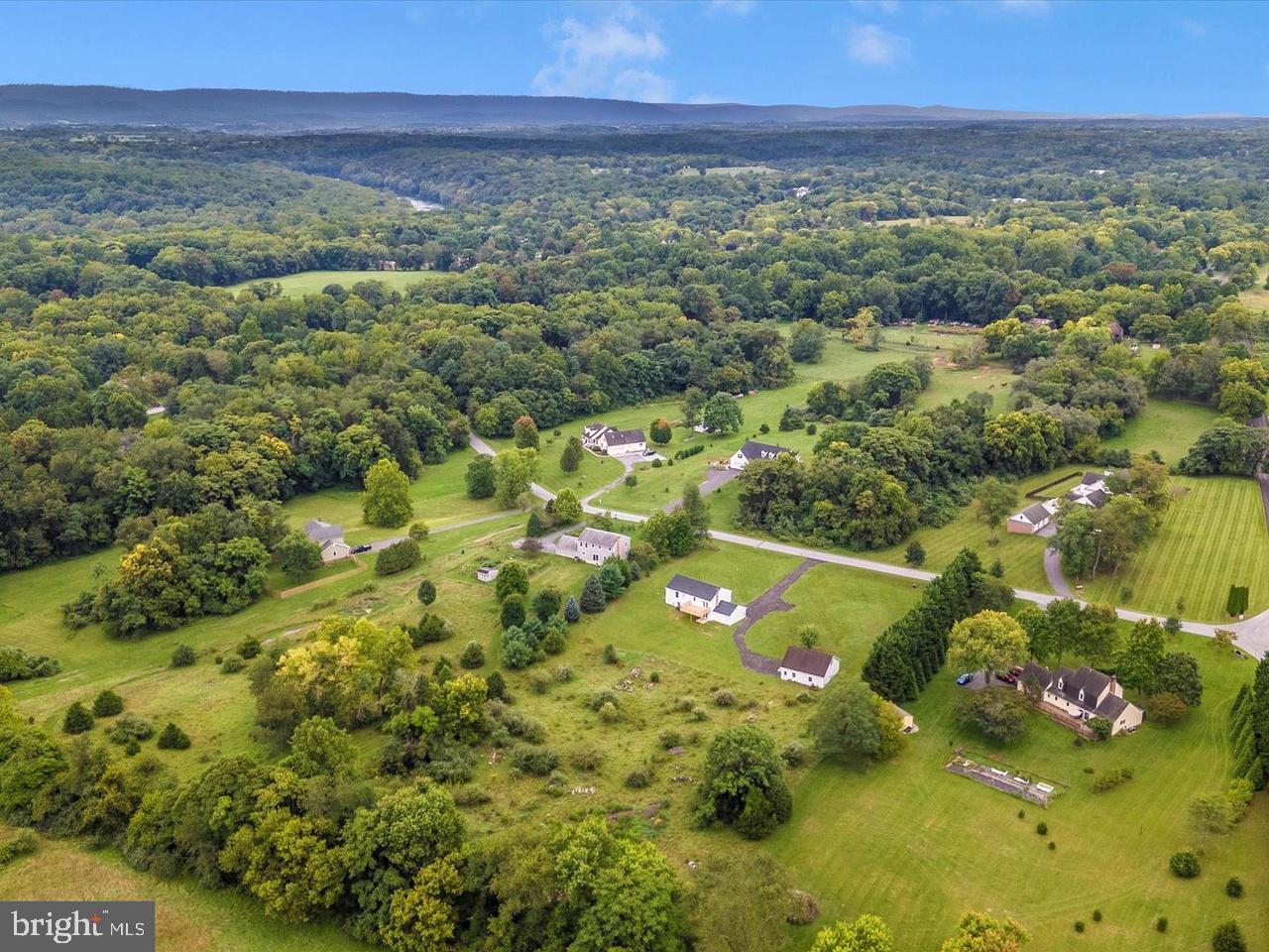 OAKLEIGH - Residential